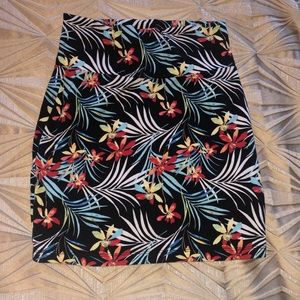 Floral mini skirt
